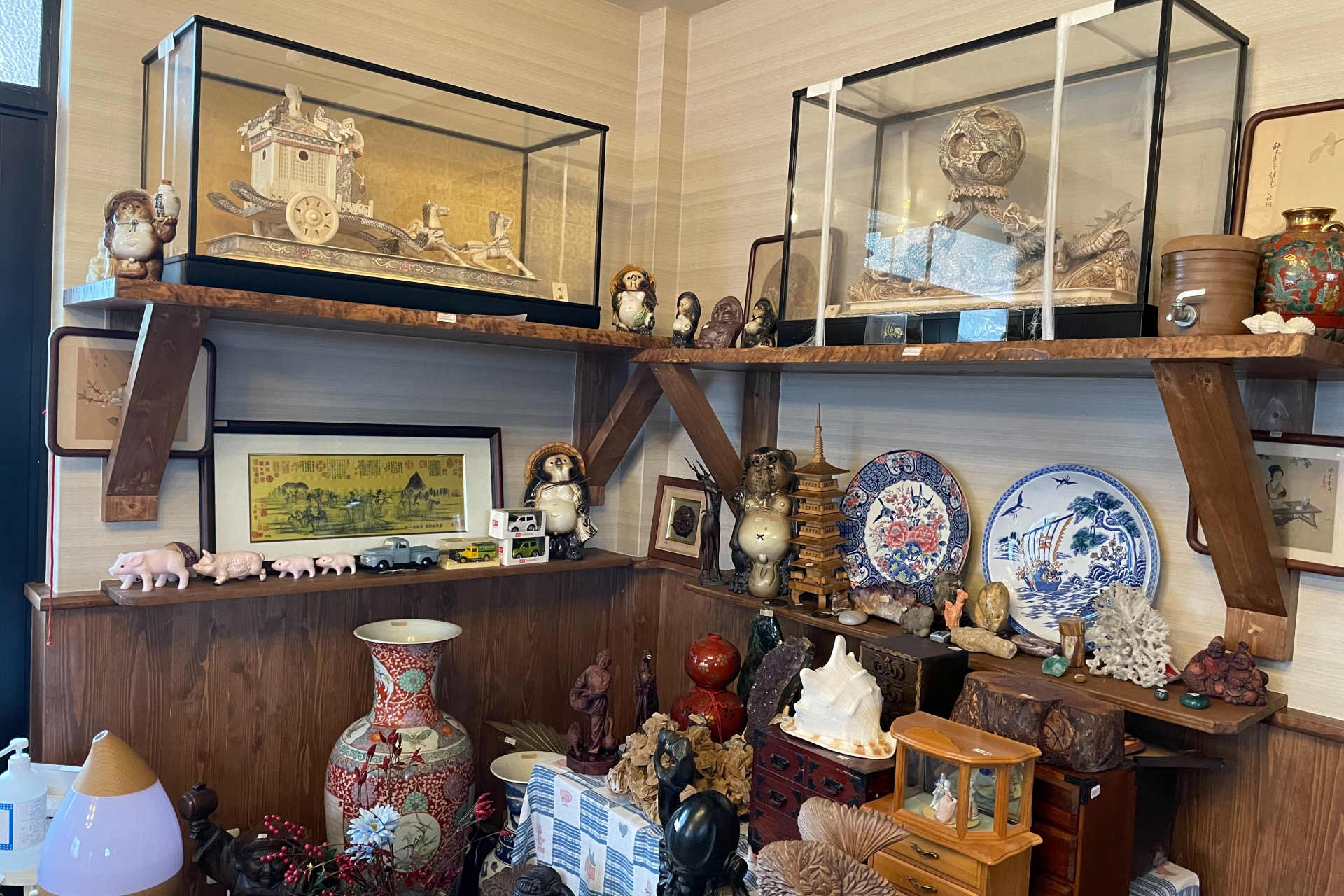 古美術商華・骨董カフェ | 小さな工事から公共・民間工事まで｜有限